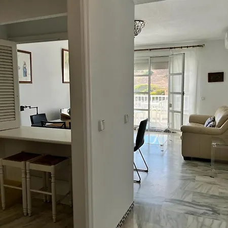 Bright And With Incredible Views In Fuengirola Beachfront Zewnętrze zdjęcie