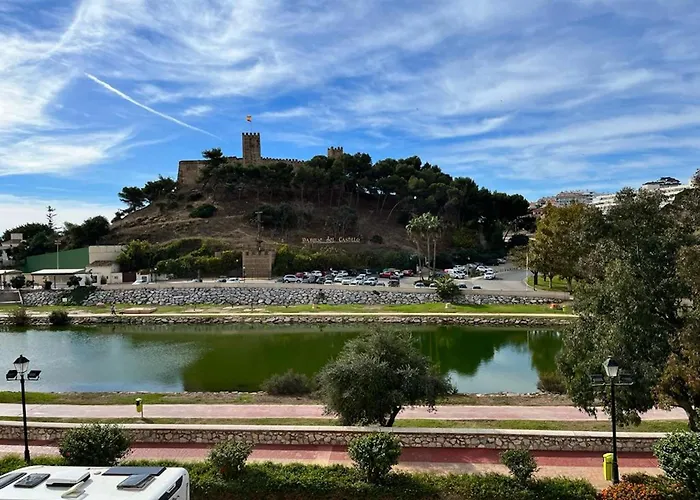 Bright And With Incredible Views In Fuengirola Beachfront